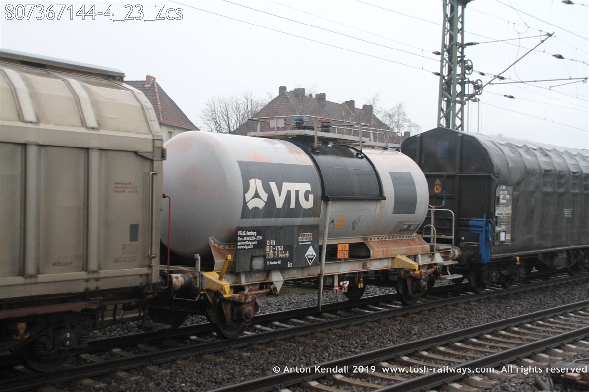 807367144-4_23_Zcs.JPG